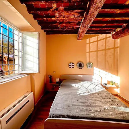 Casina Ousman * ルッカ